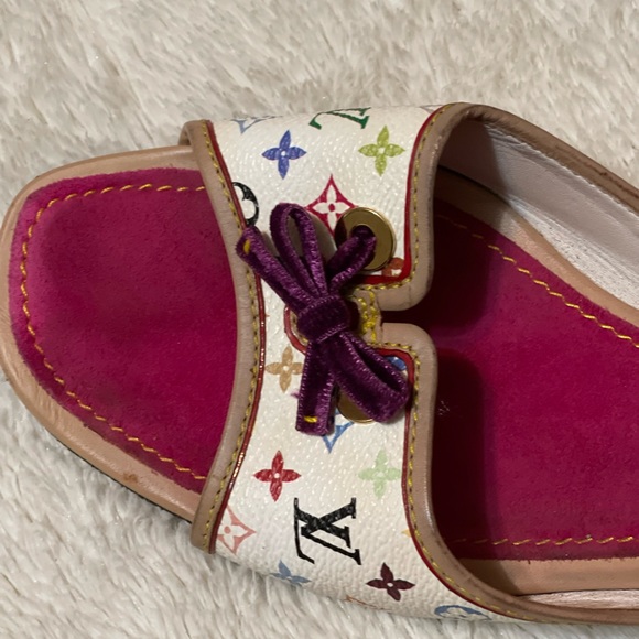 Used LV female slippers in great condition - Picture 2 of 7